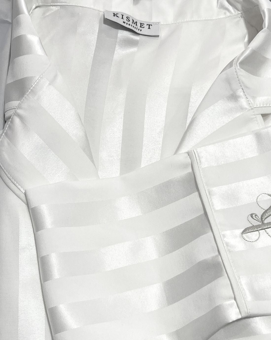 The Hotel Silk Pajama, Snow