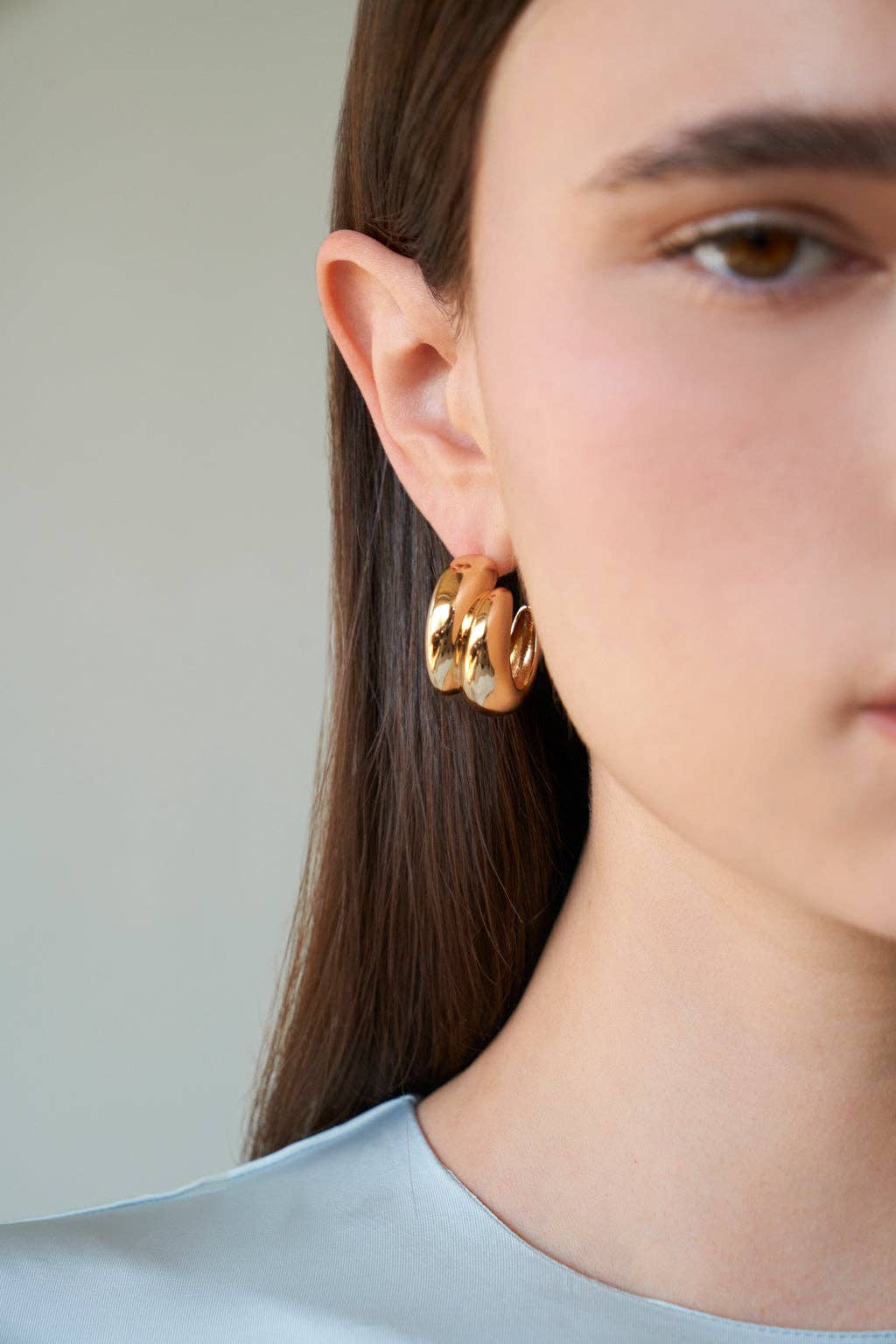 Manon Earrings, Gold