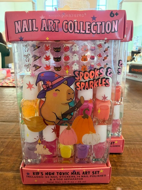 Spooks and Sparkles Nail Kit