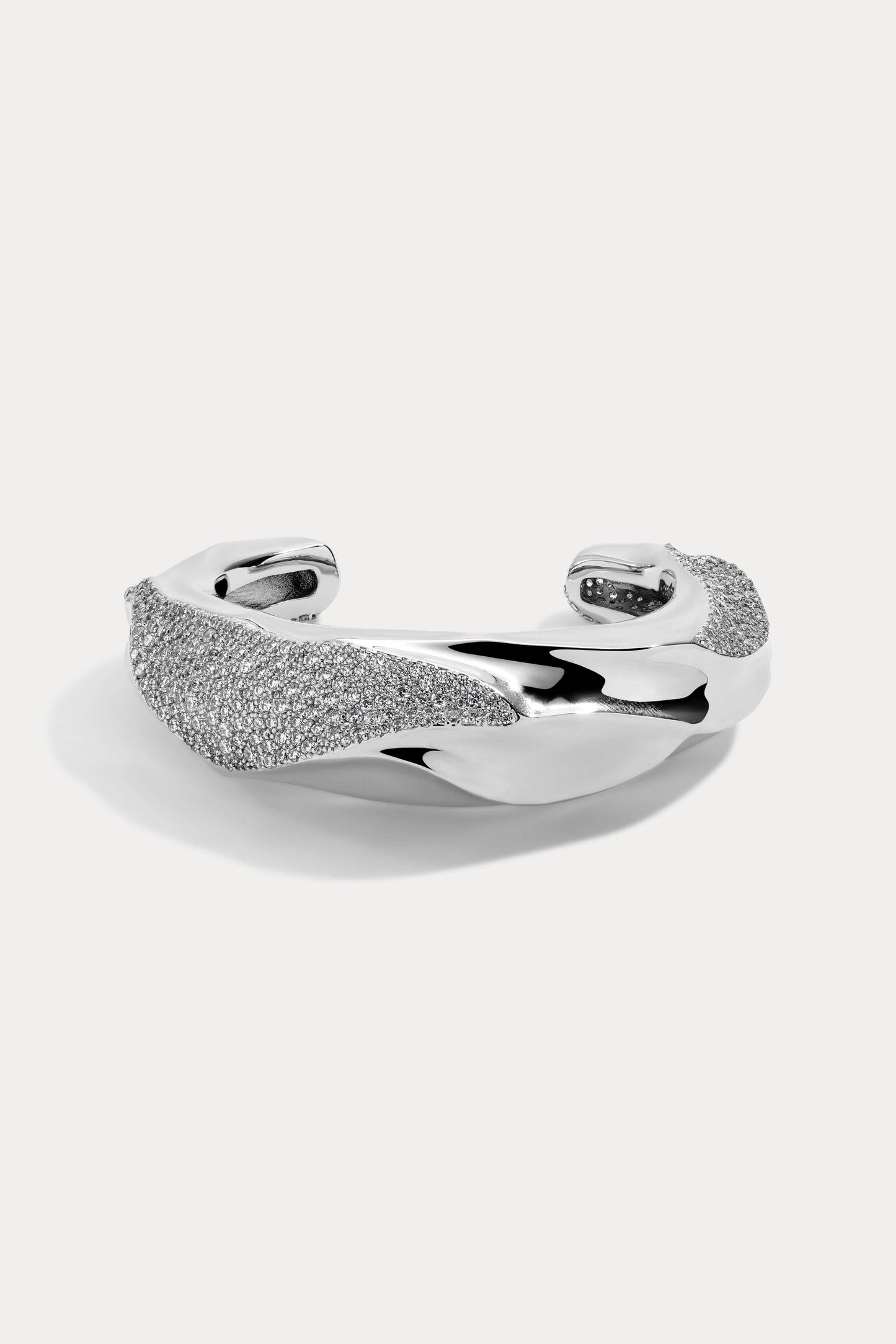 Elora Cuff