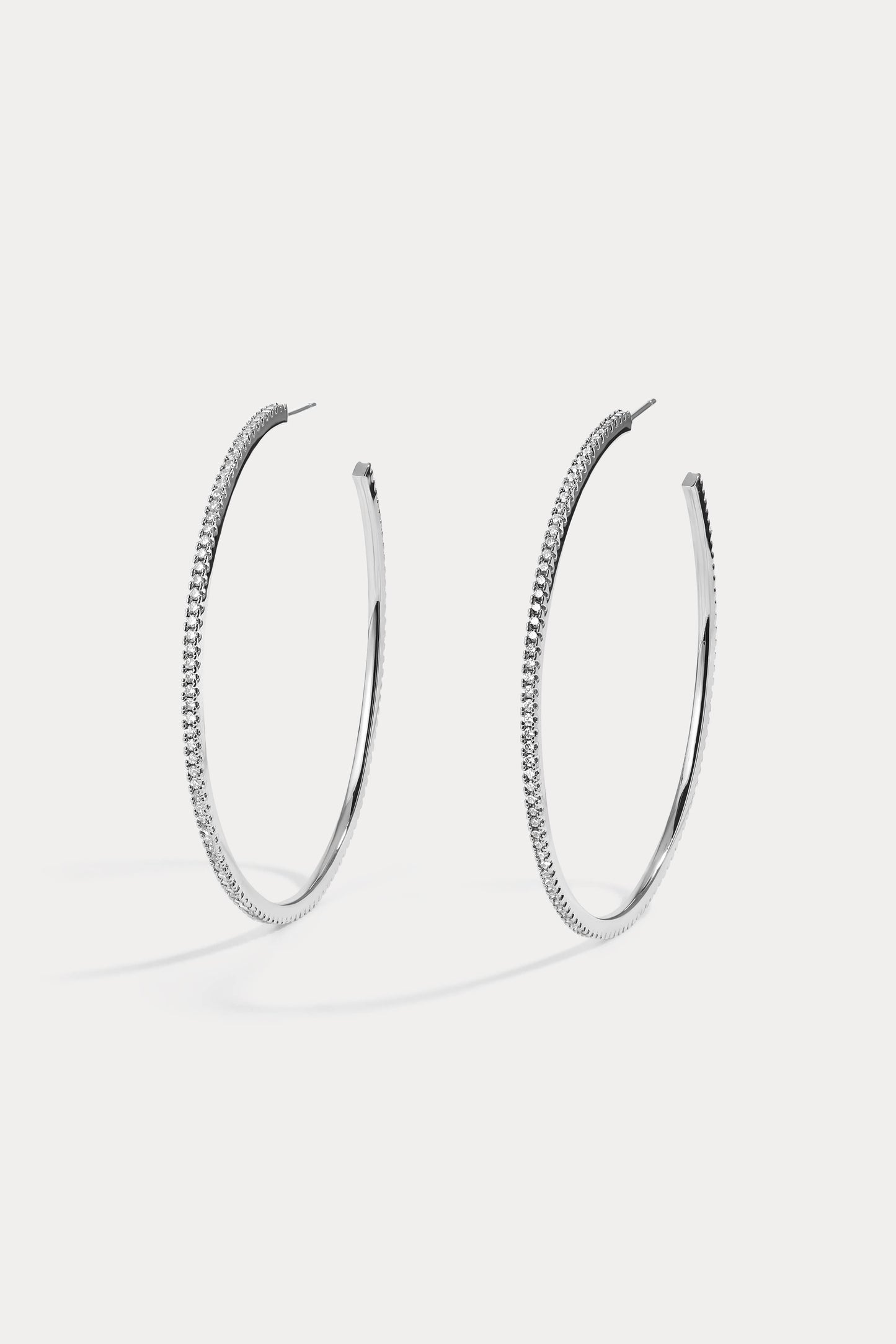 Medium Lucky Me Single Row Hoops