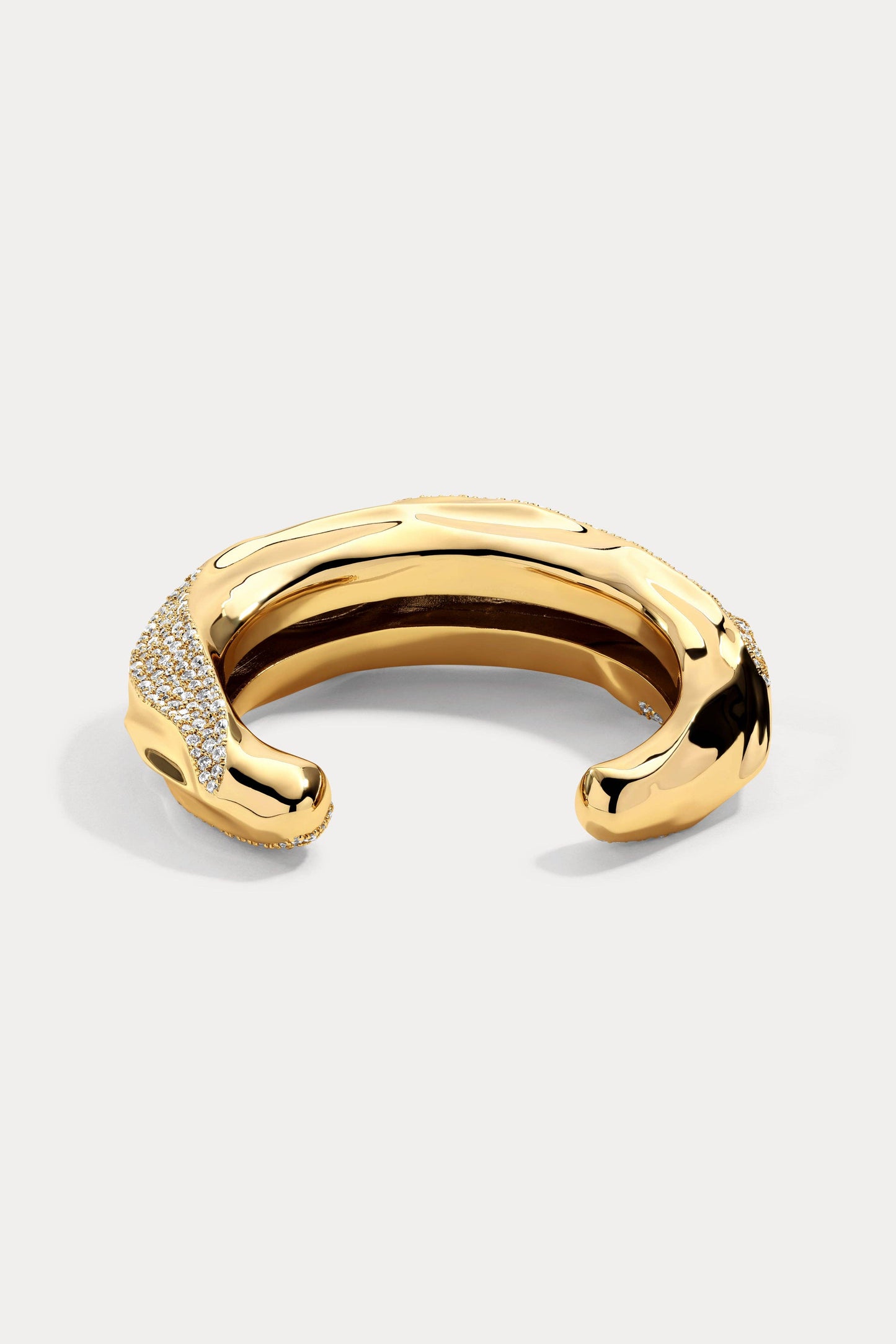 Elora Cuff