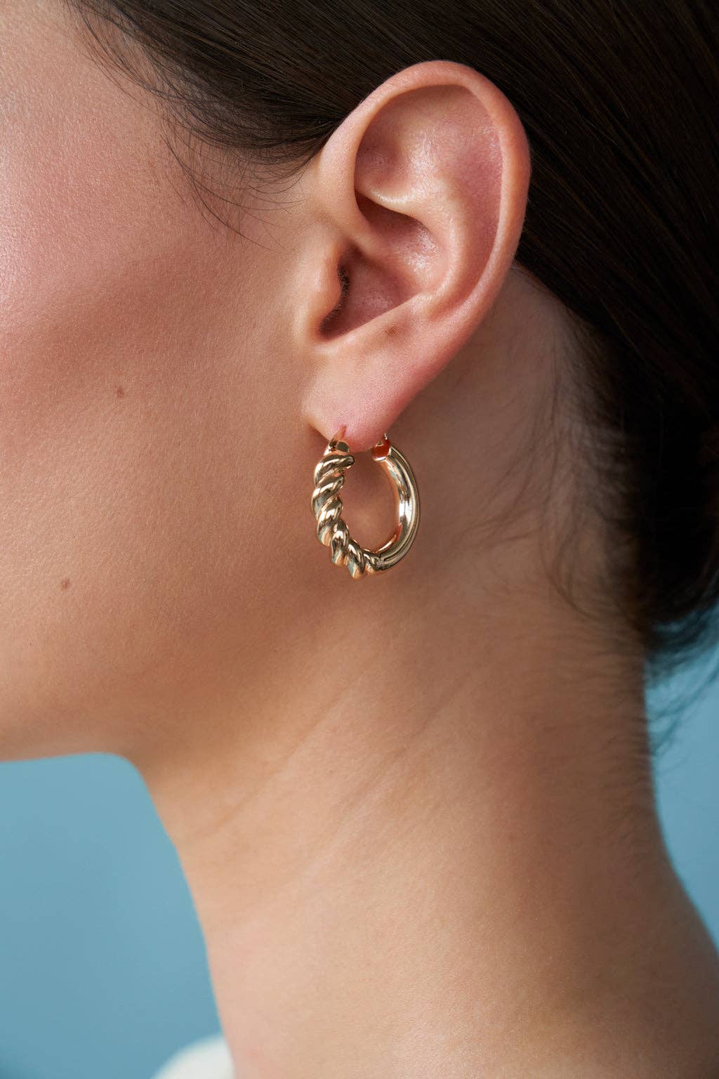 Small Lilou Earrings, Gold