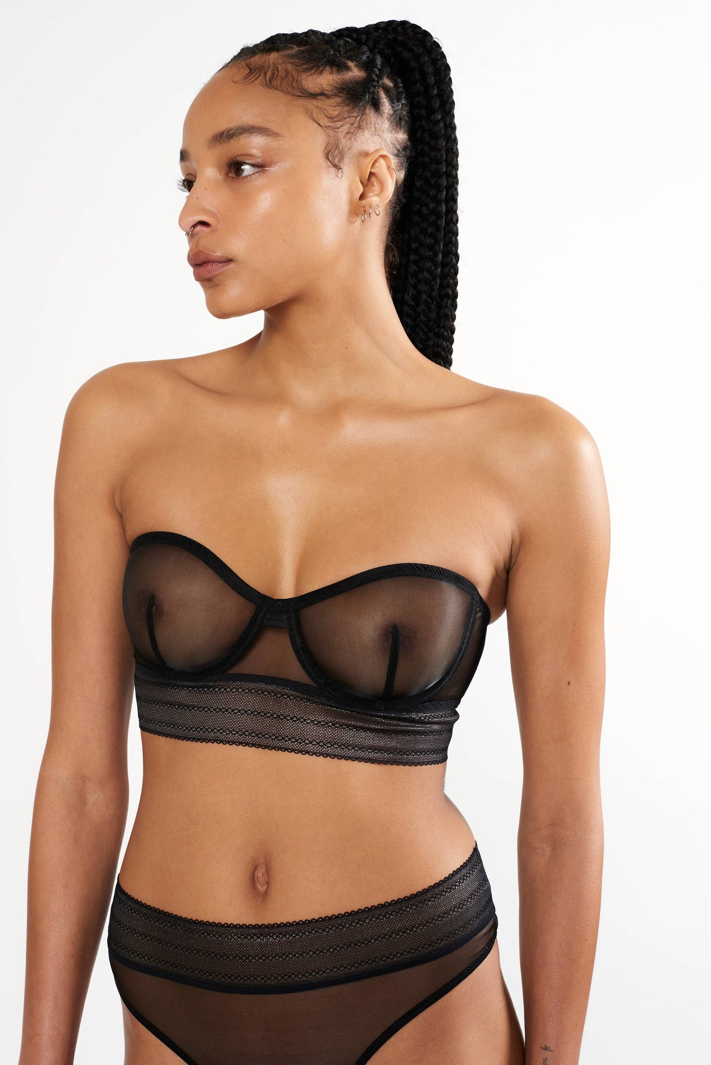 Bare Underwire Strapless Bra, Black