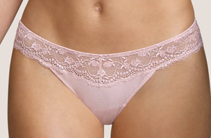 Raven Thong, Rose Mist
