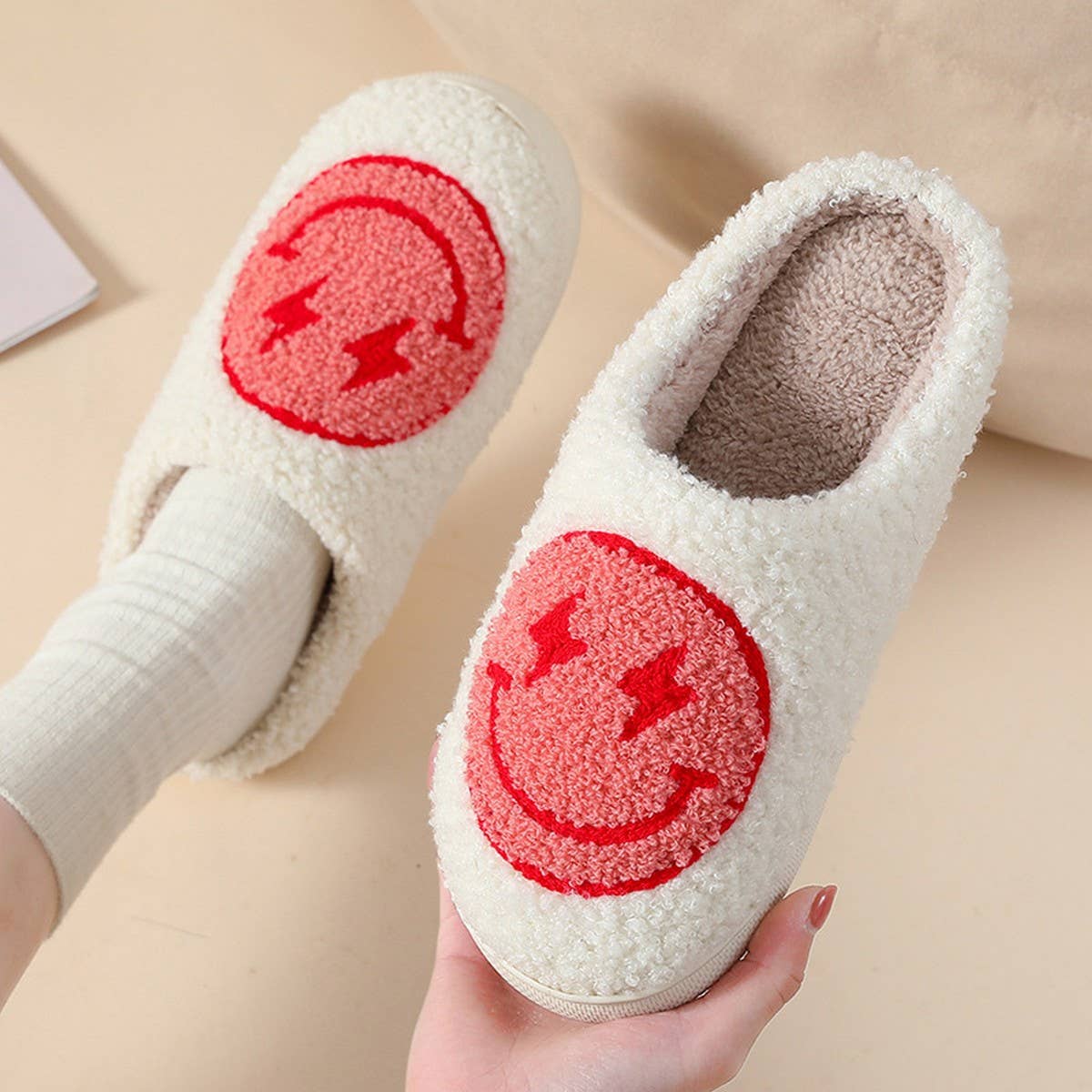 Happy Bolt Slippers, Red